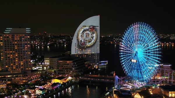 ファイナルファンタジーXIVプロジェクションマッピング映像作品『海洋都市ヨコハマ「龍神バハムート、襲来」』
