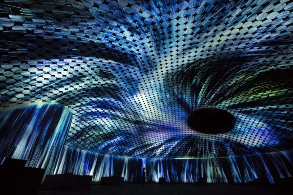 teamLab: Massless