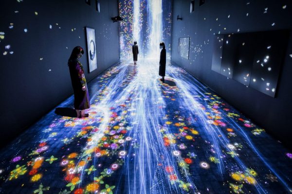 teamLab: Transcending Boundaries