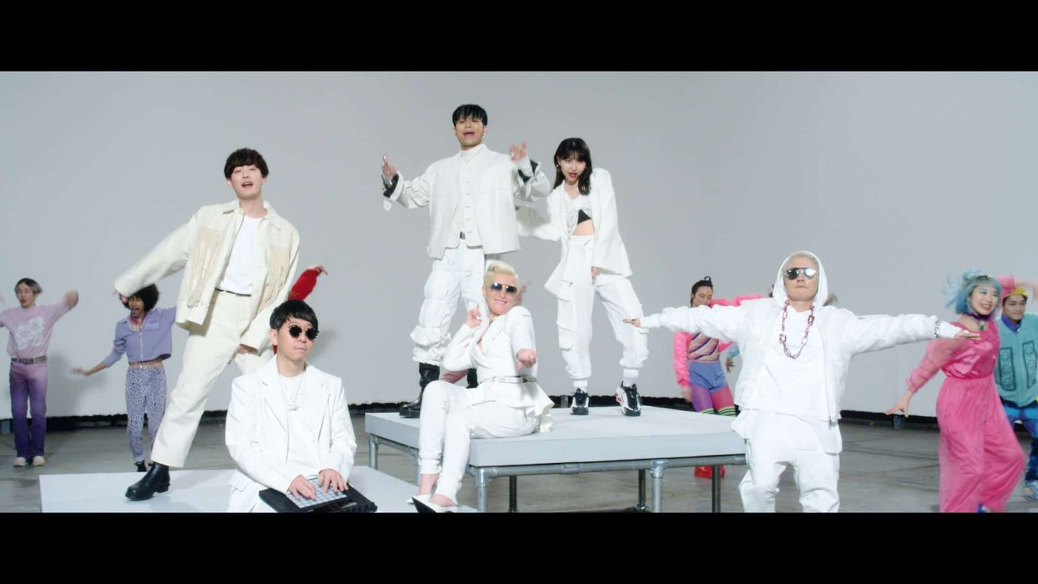 tell me tell me – m-flo♡Sik-K & eill & 向井太一