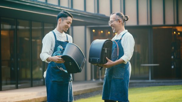 土屋鞄のランドセル「どこでも社会科見学・職人の想い編」