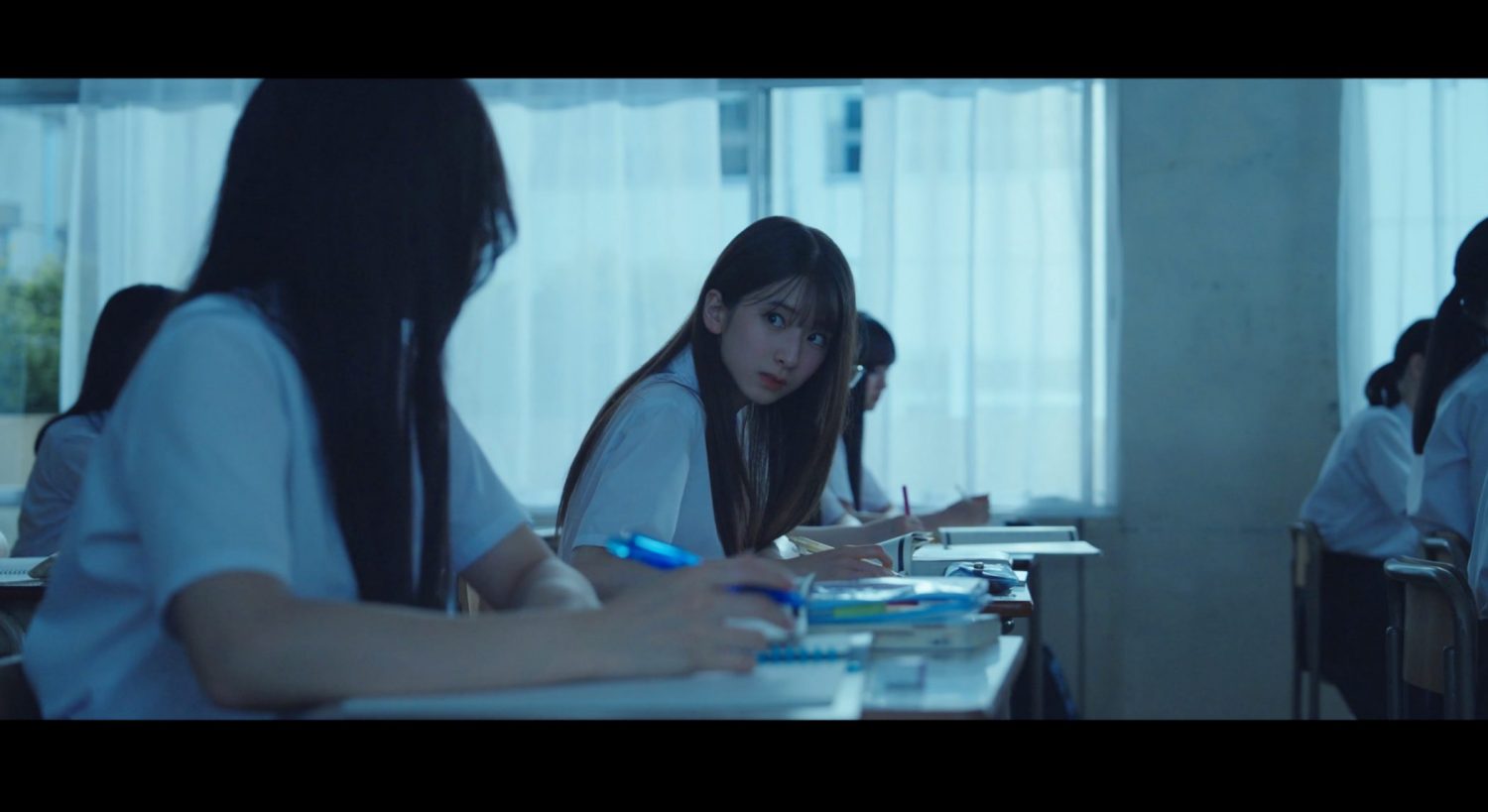 乃木坂46 「バンドエイド剥がすような別れ方」