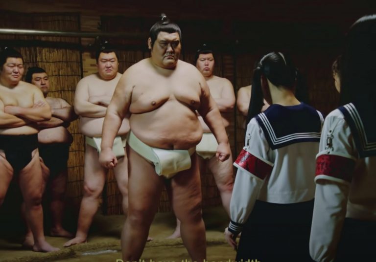 ATARASHII GAKKO! & Warren Hue – Freaks [Official Music Video]