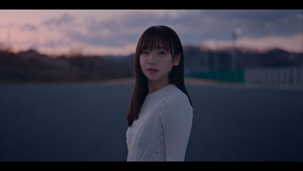 日向坂46「僕に続け」MV