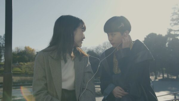 映画「ありのままを着飾って」