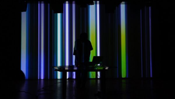 Dialogues in Form – monoton