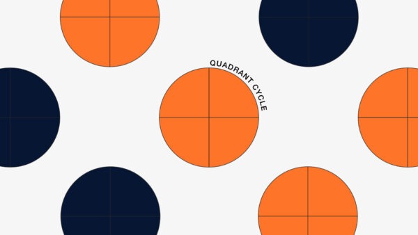 132 5. ISSEY MIYAKE  SPRING SUMMER 2025 “CONTINUITY” （曲線の連続）