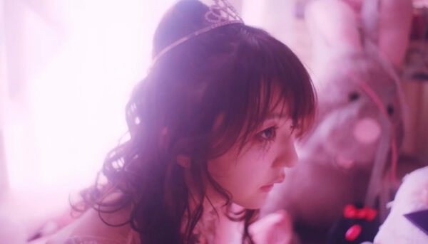 Яu-a 『BLACK DOLL』Music Video