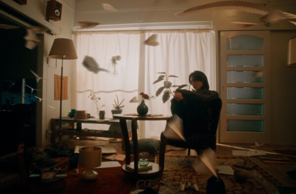 KeNN – Something Wrong