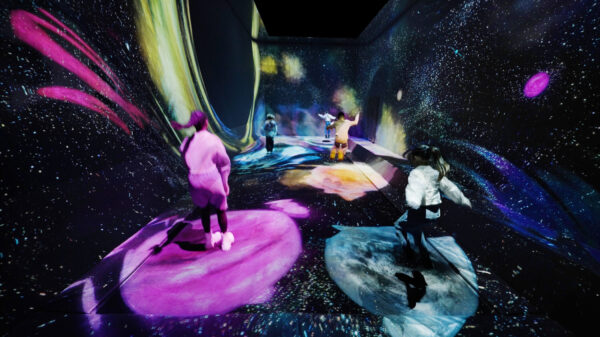 マルチジャンピング宇宙 - 映像作家: teamlab